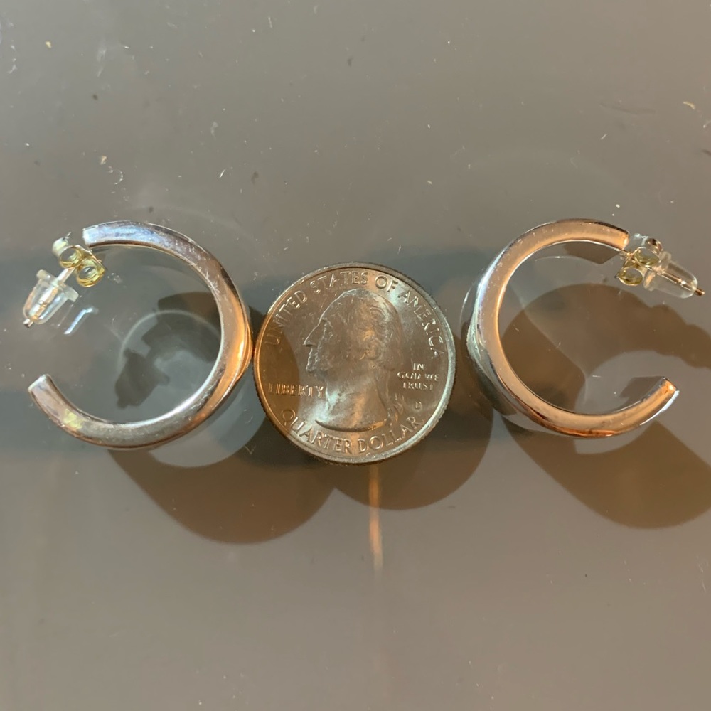 ARGENTO VIVO Wide Ribbon Hoop Earrings - Picture 2 of 5